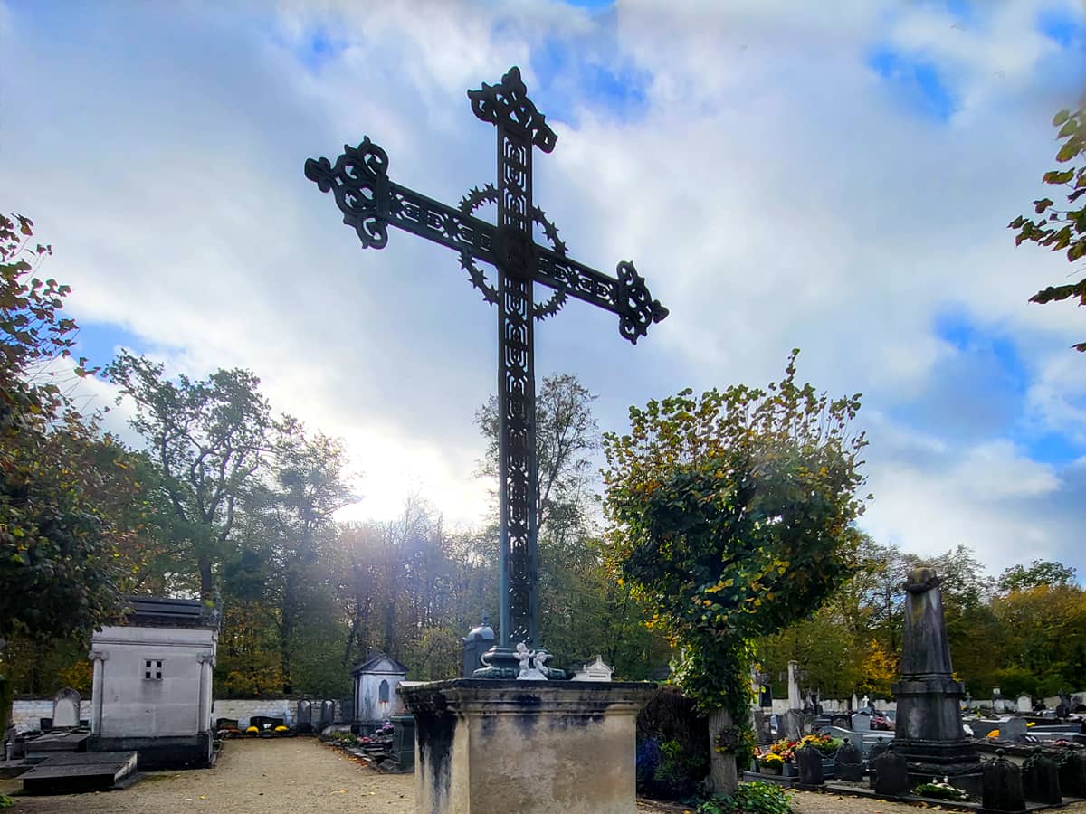 Accueil 4 cimetière Bourillon Chantilly