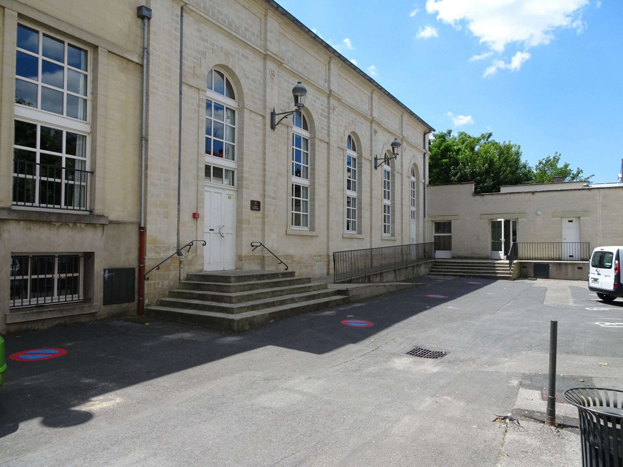 Espace Bouteiller, Chantilly Espace Bouteiller, Chantilly