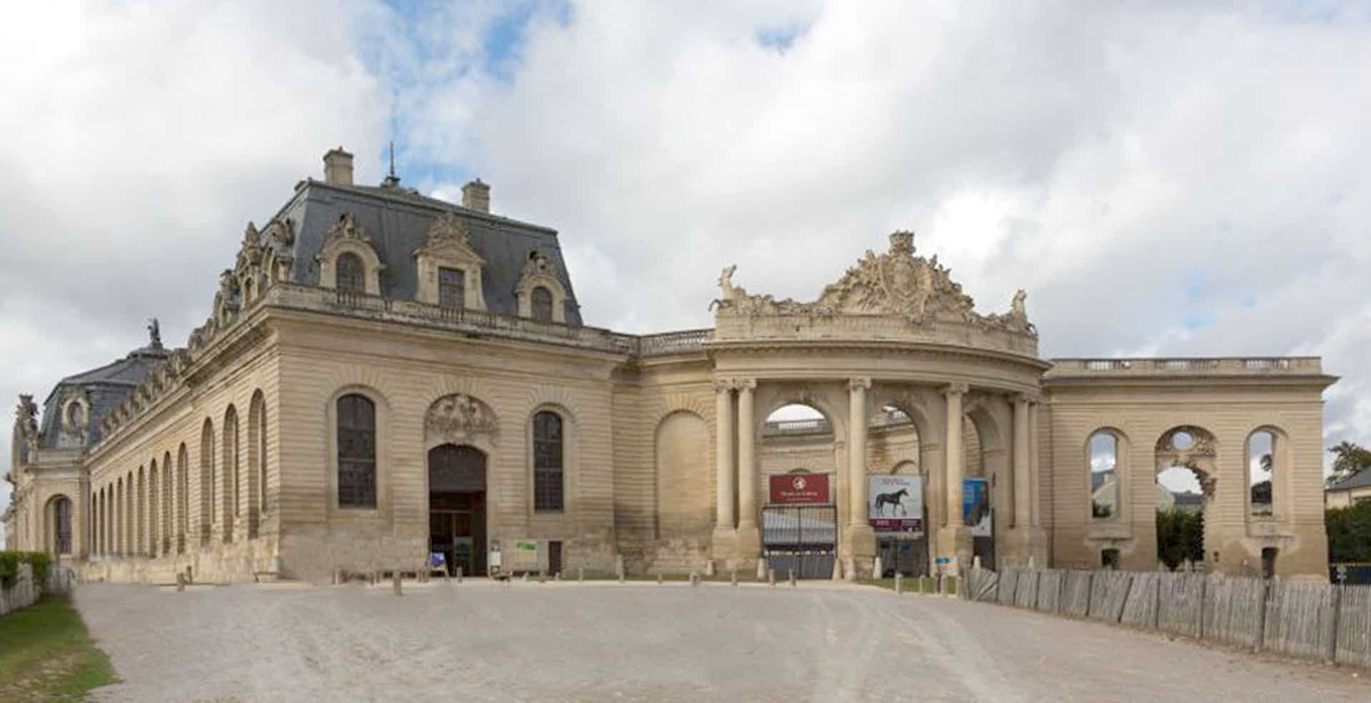 Les grandes Écuries de Chantilly Les grandes Écuries de Chantilly