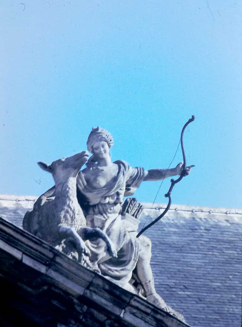 fronton Grandes Écuries Chantilly fronton Grandes Écuries Chantilly